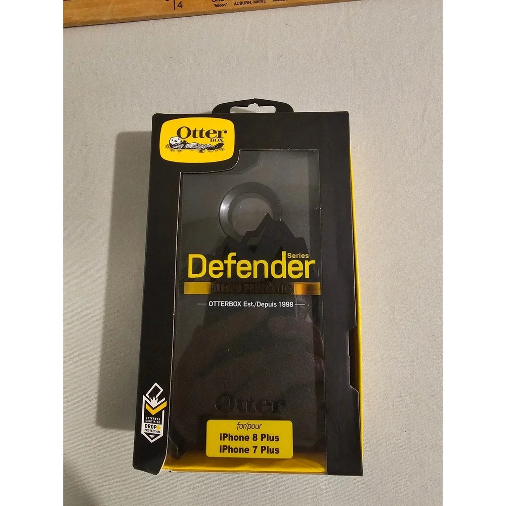 OtterBox iPhone 8 Plus 7 Plus Defender Series Black Rugged Case With Holster